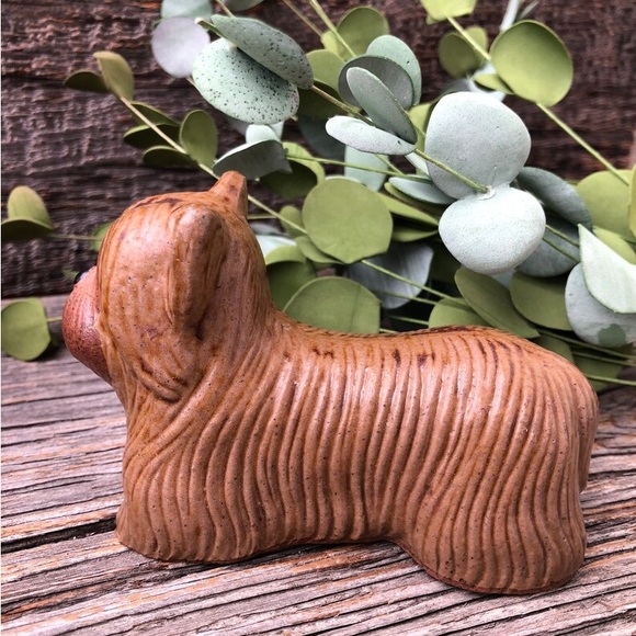 Cute Vintage Dog Figurine ceramic Maltese or Silky Terrier Vtg clay Terracotta🤎 - Picture 4 of 11
